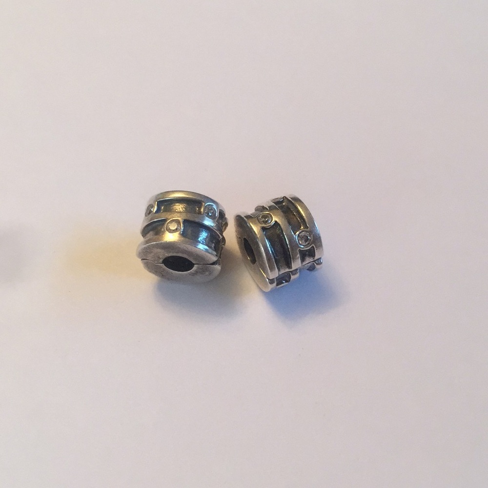 pandora sparkling clip set